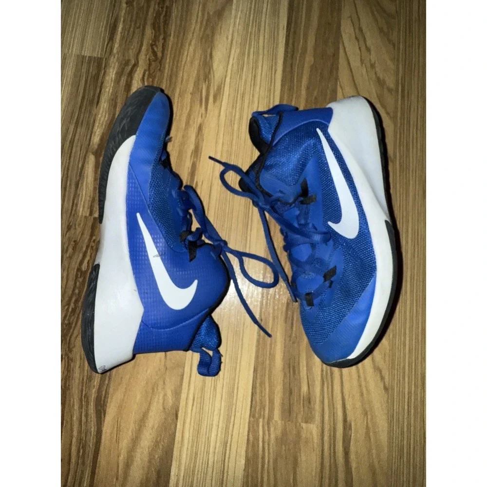 Nike Boys's 3Y 3 Future Court Royal Blue White Basketball Shoes 2018‎